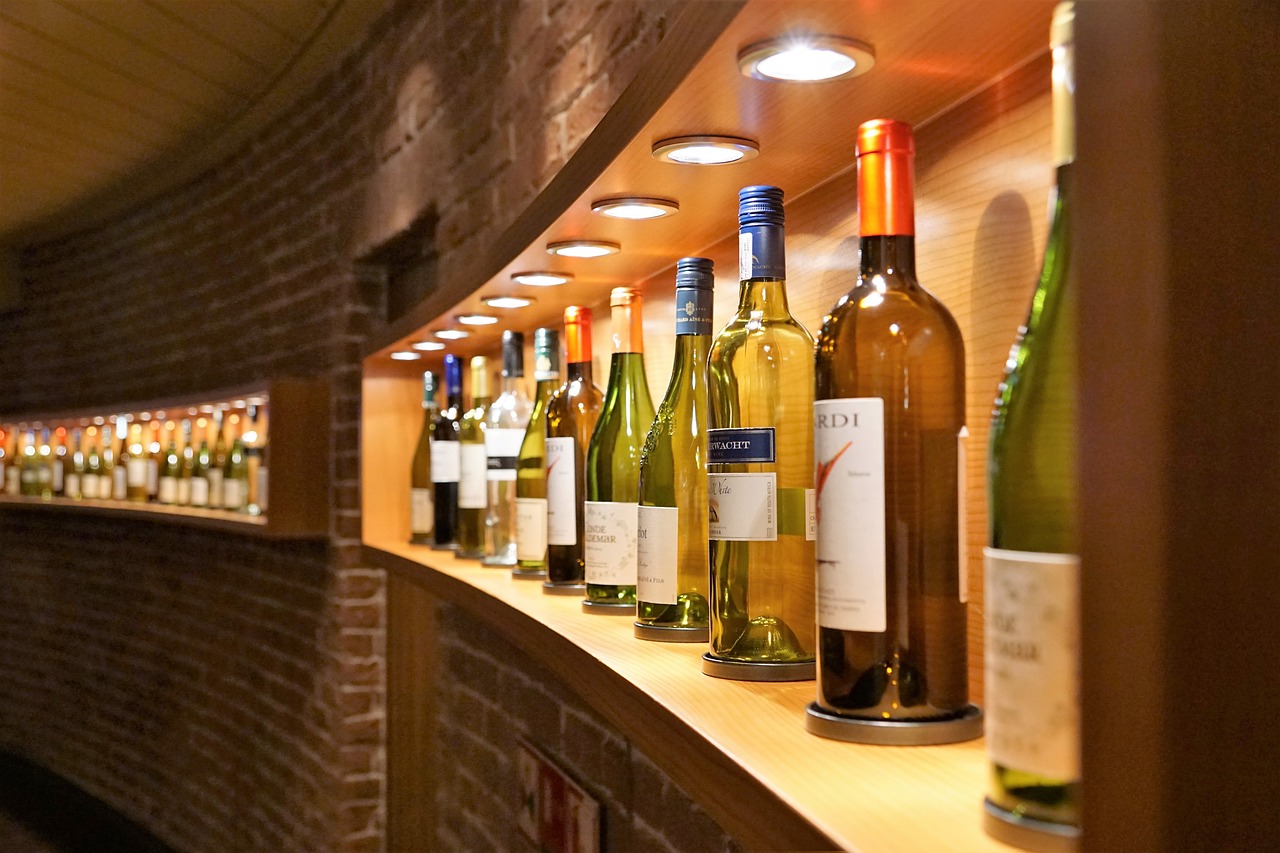 四月新鲜果酒推荐，品味春天的醇香盛宴